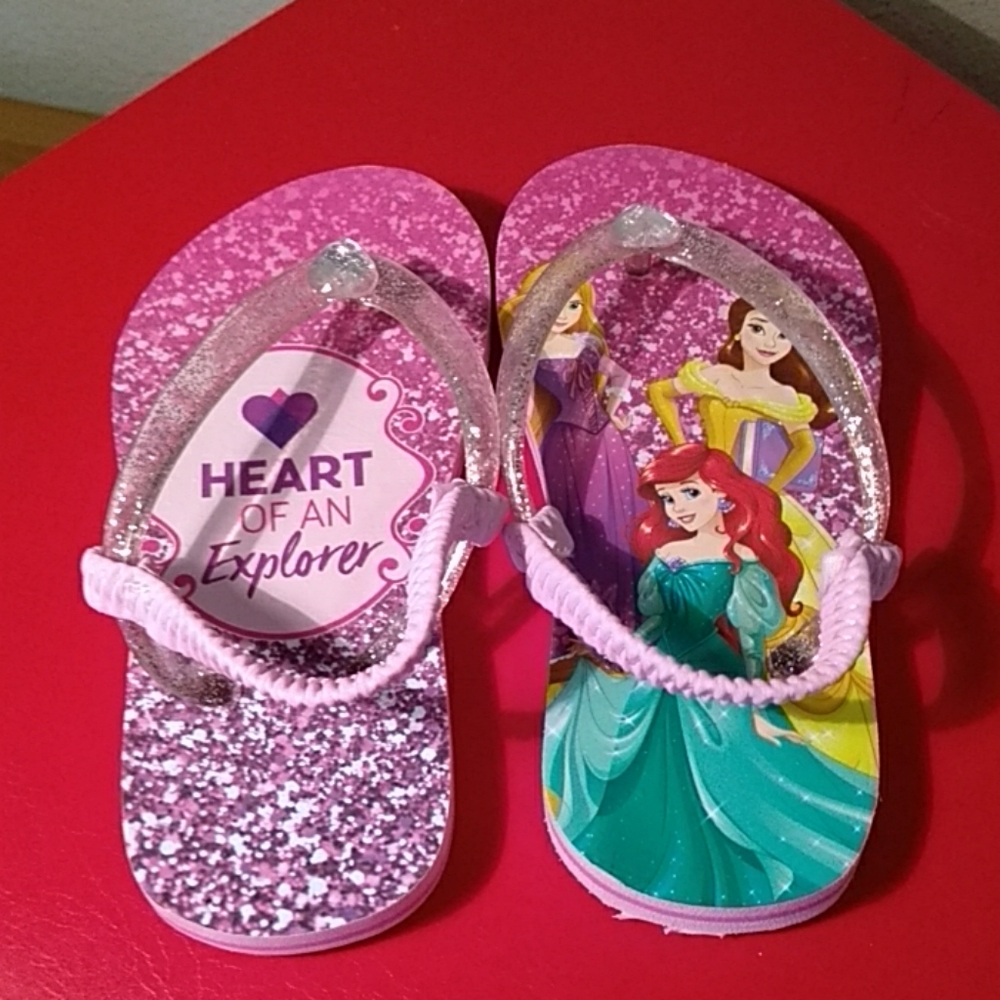 Disney Princess Sandals - Picture 4 of 5